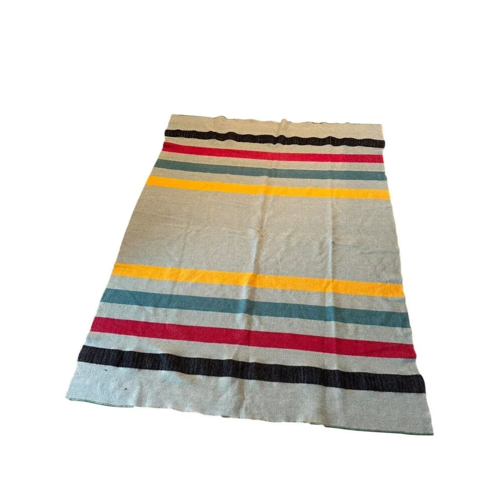 Vintage 4 Point Wool Blanket Reseda Green 83x102 HTF Color See Pictures